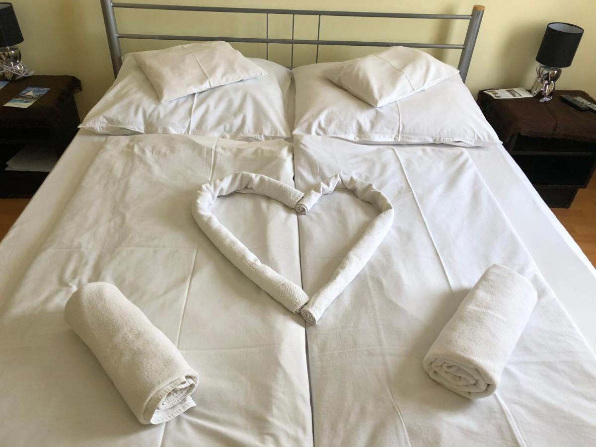 Hotel Oroszlan Szigetvár Екстериор снимка