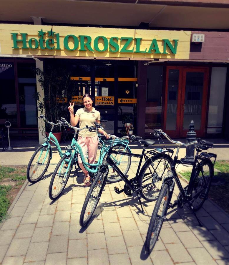 Hotel Oroszlan Szigetvár Екстериор снимка